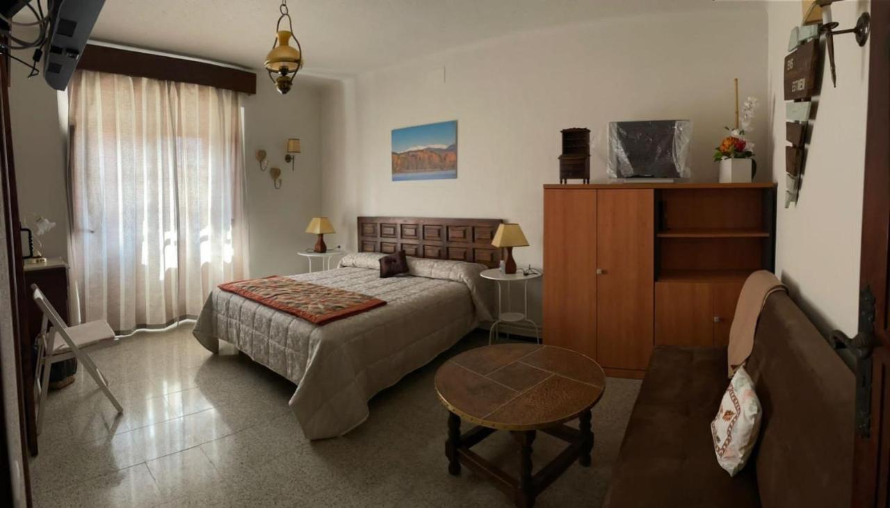 Casa Rural Cal Fuster Experience Terrades Bagian luar foto